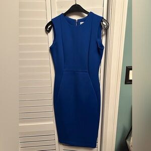 Elegant Blue Sleeveless Dress